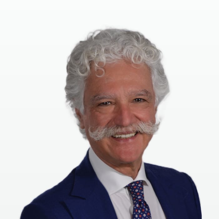 Dr. Mario Cotilli